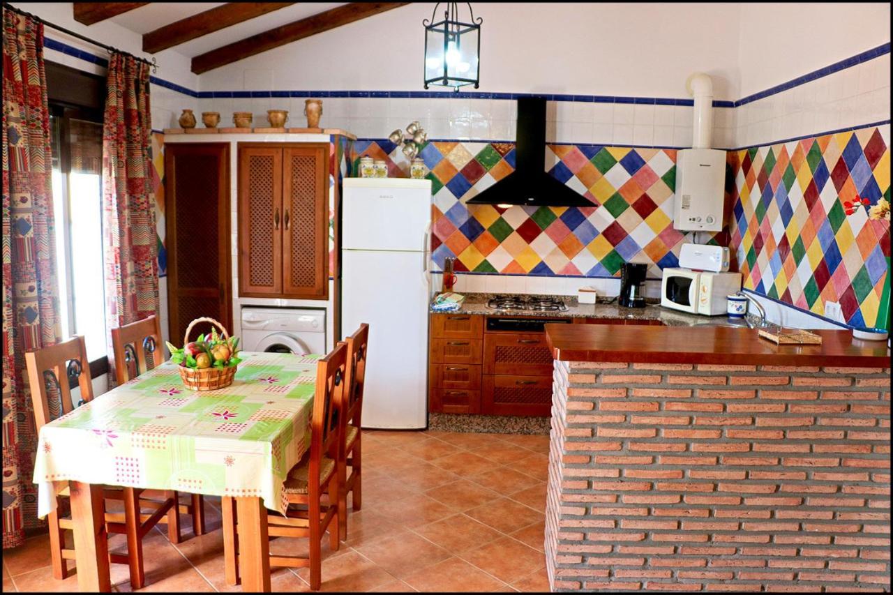 Chalet Con Piscina Privada 콘일데라프론테라 외부 사진