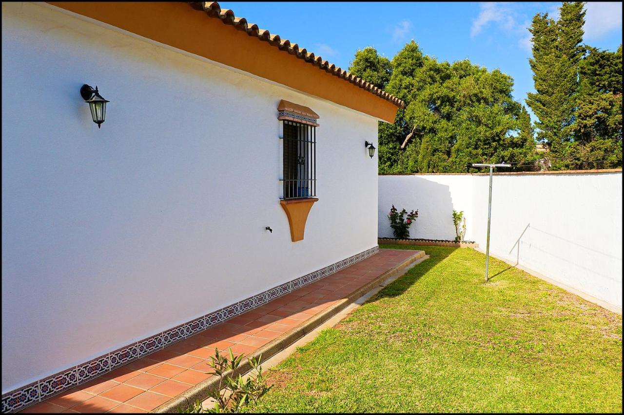 Chalet Con Piscina Privada 콘일데라프론테라 외부 사진